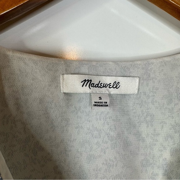 Madewell Georgette Ruffle-Sleeve Peplum Top in Americana Floral Size Small - Picture 5 of 7